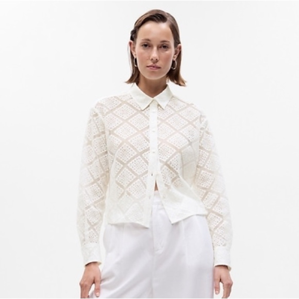 GAP Cropped Crochet Shirt in New Off White Size MP